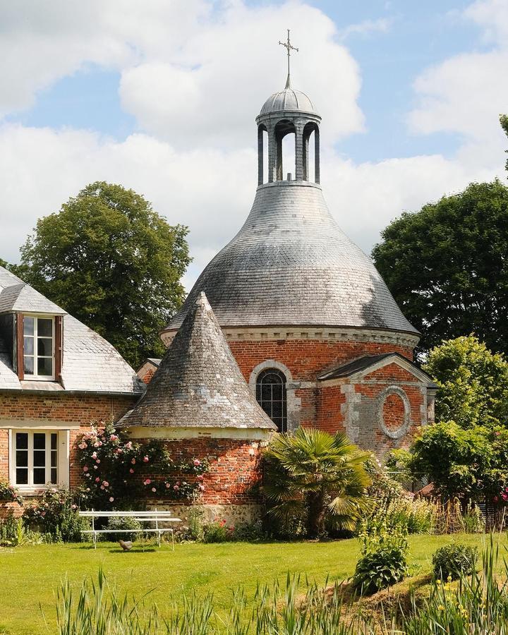 Le Chateau De Bonnemare - Bed And Breakfast Radepont Exterior foto