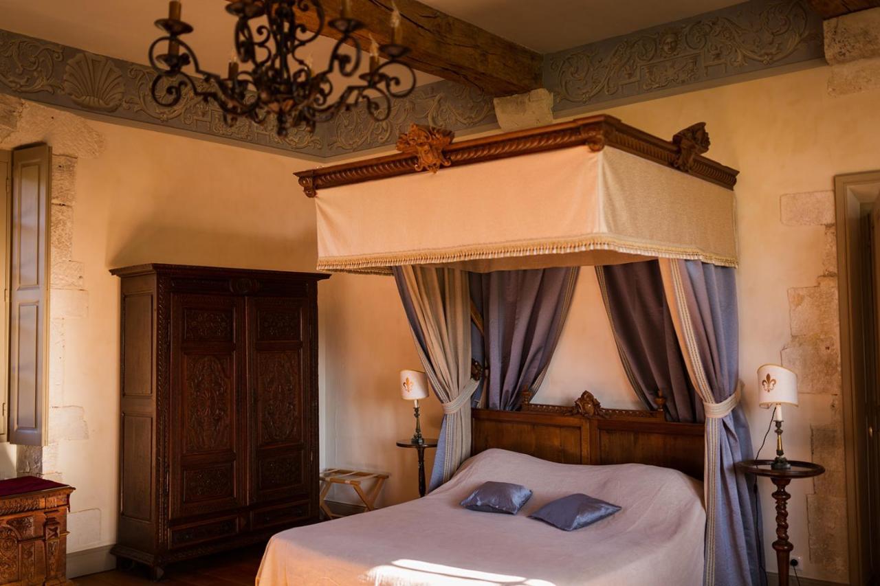 Le Chateau De Bonnemare - Bed And Breakfast Radepont Exterior foto