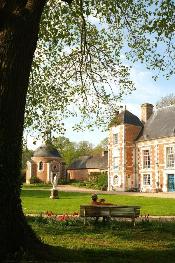 Le Chateau De Bonnemare - Bed And Breakfast Radepont Exterior foto