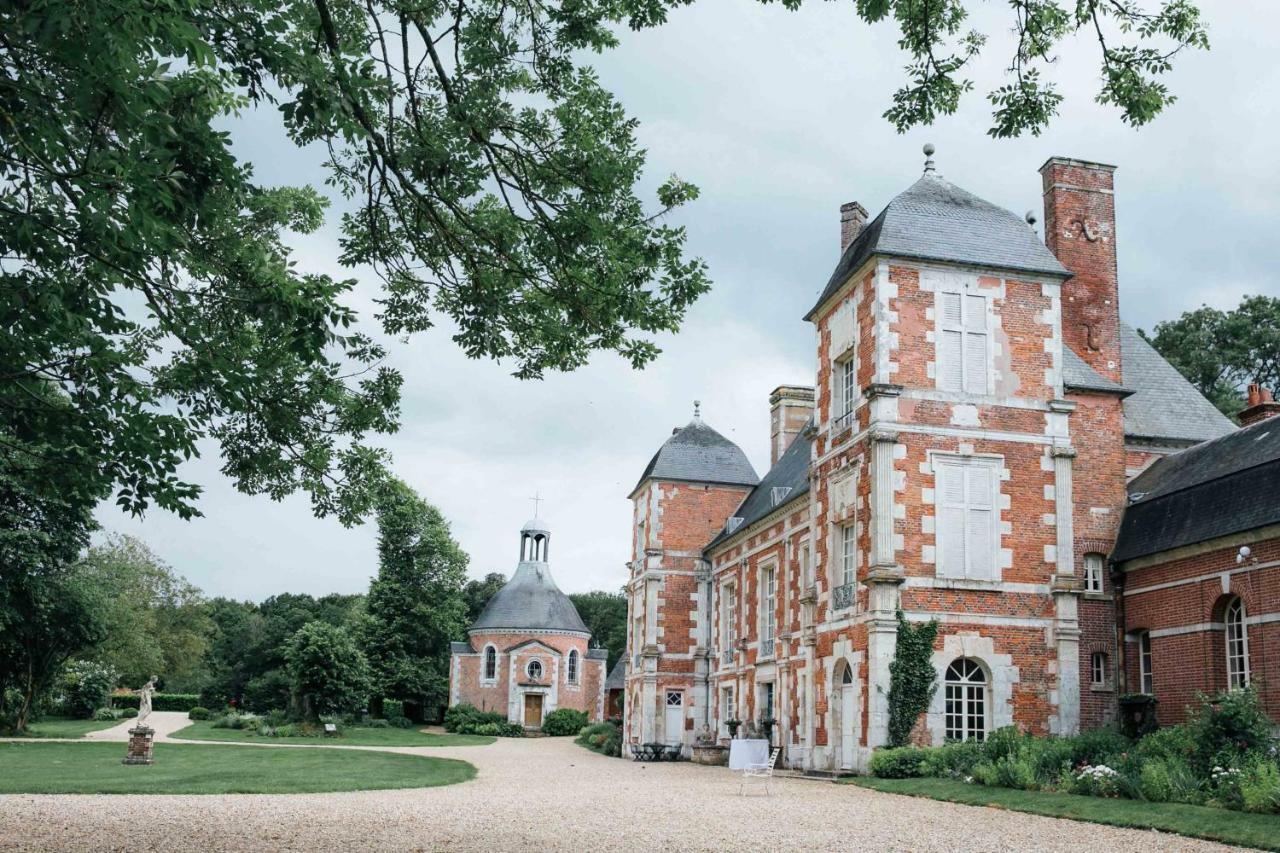Le Chateau De Bonnemare - Bed And Breakfast Radepont Exterior foto